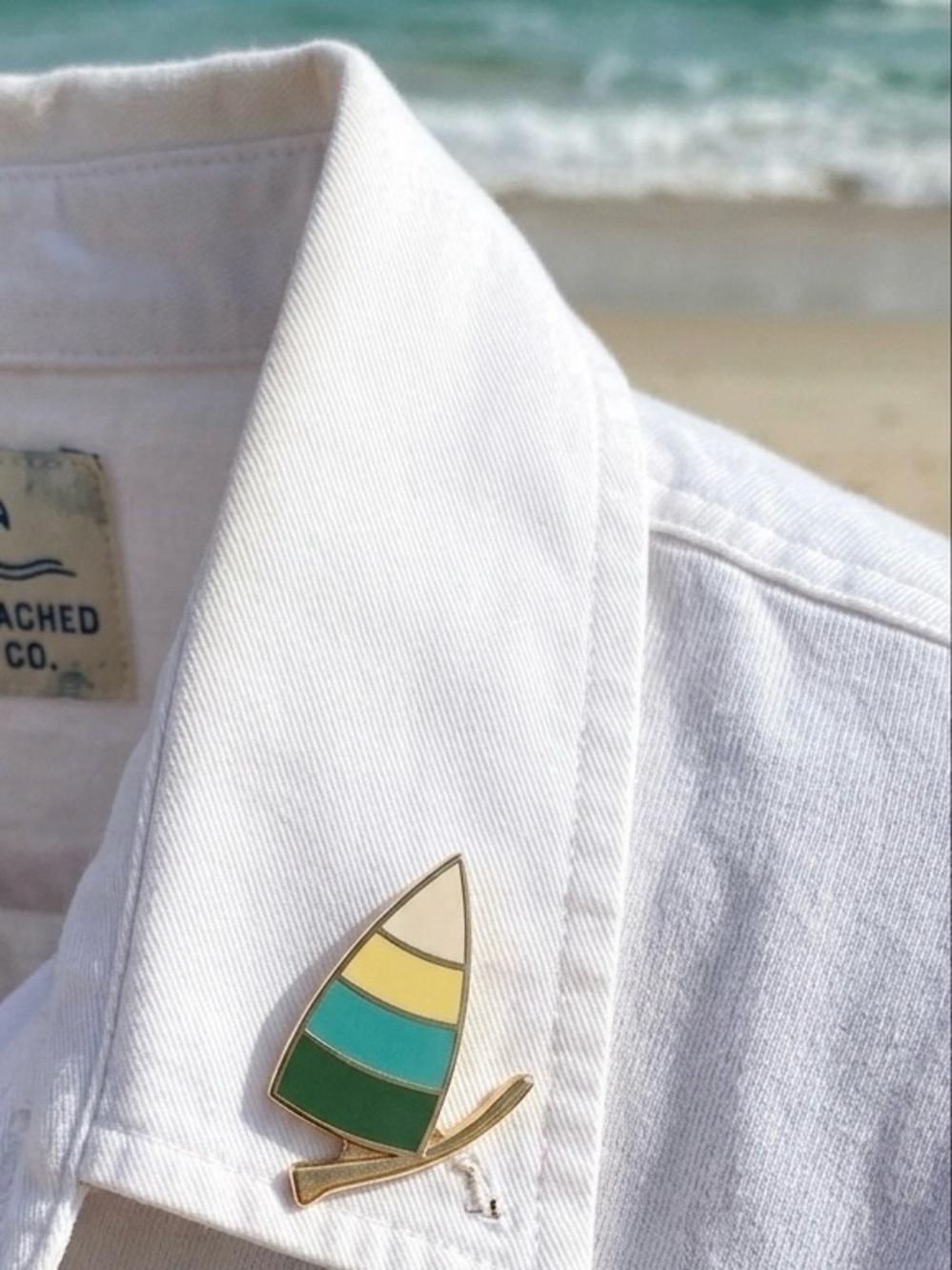 Pin brooch Windsurfing pin tac